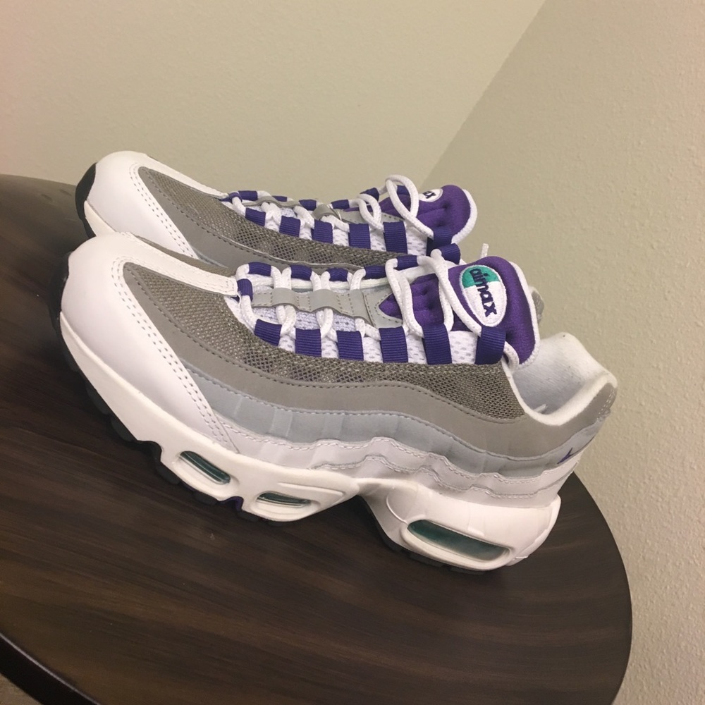 Women’s Nike Air Max 95 - grape
